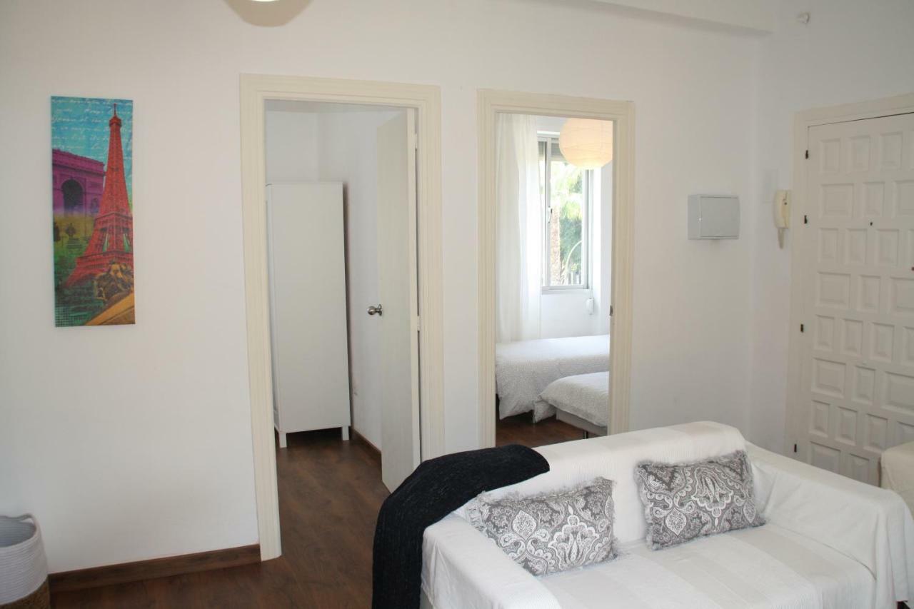 Apartamento Tia Maria Apartment มาลากา ภายนอก รูปภาพ