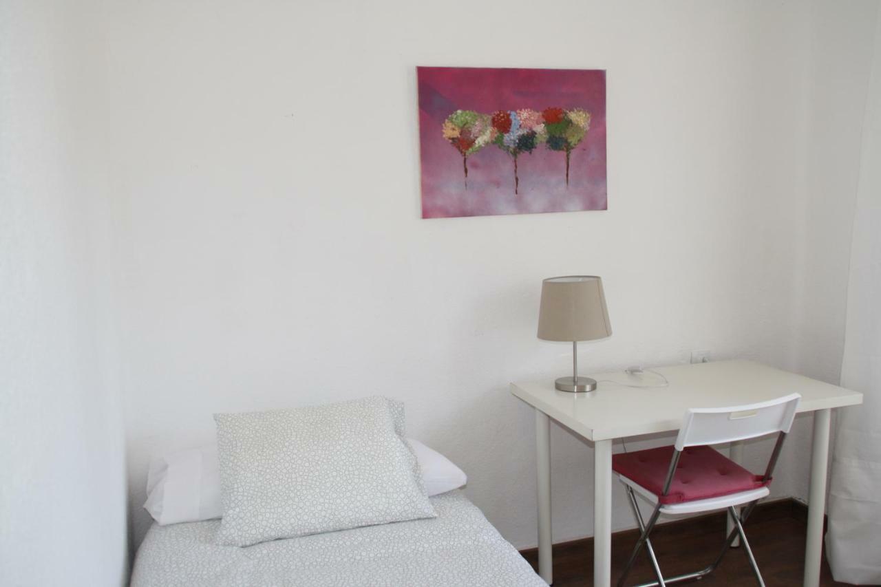Apartamento Tia Maria Apartment มาลากา ภายนอก รูปภาพ